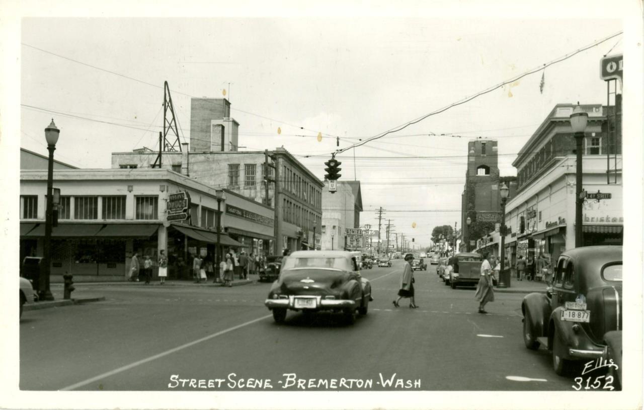 RPPC - Street Scene - Bremerton, Washington - 1951