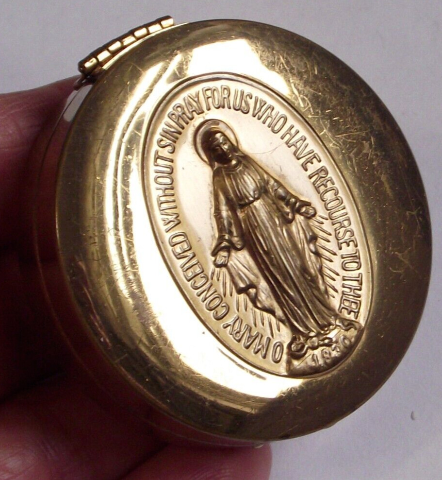 Vtg Miraculous Virgin Mary round medal lined PYX rosary box case travel Catholic