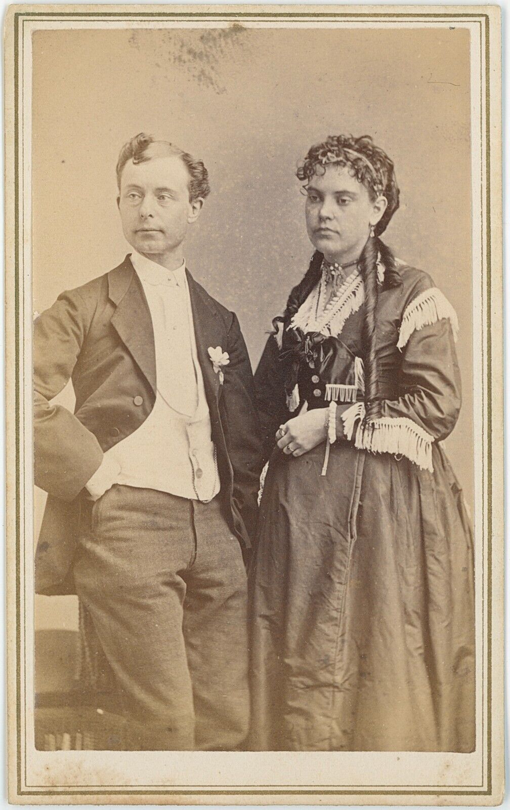 Interesting Attractive Couple Bristol, New York 1860s CDV Carte de Visite X577