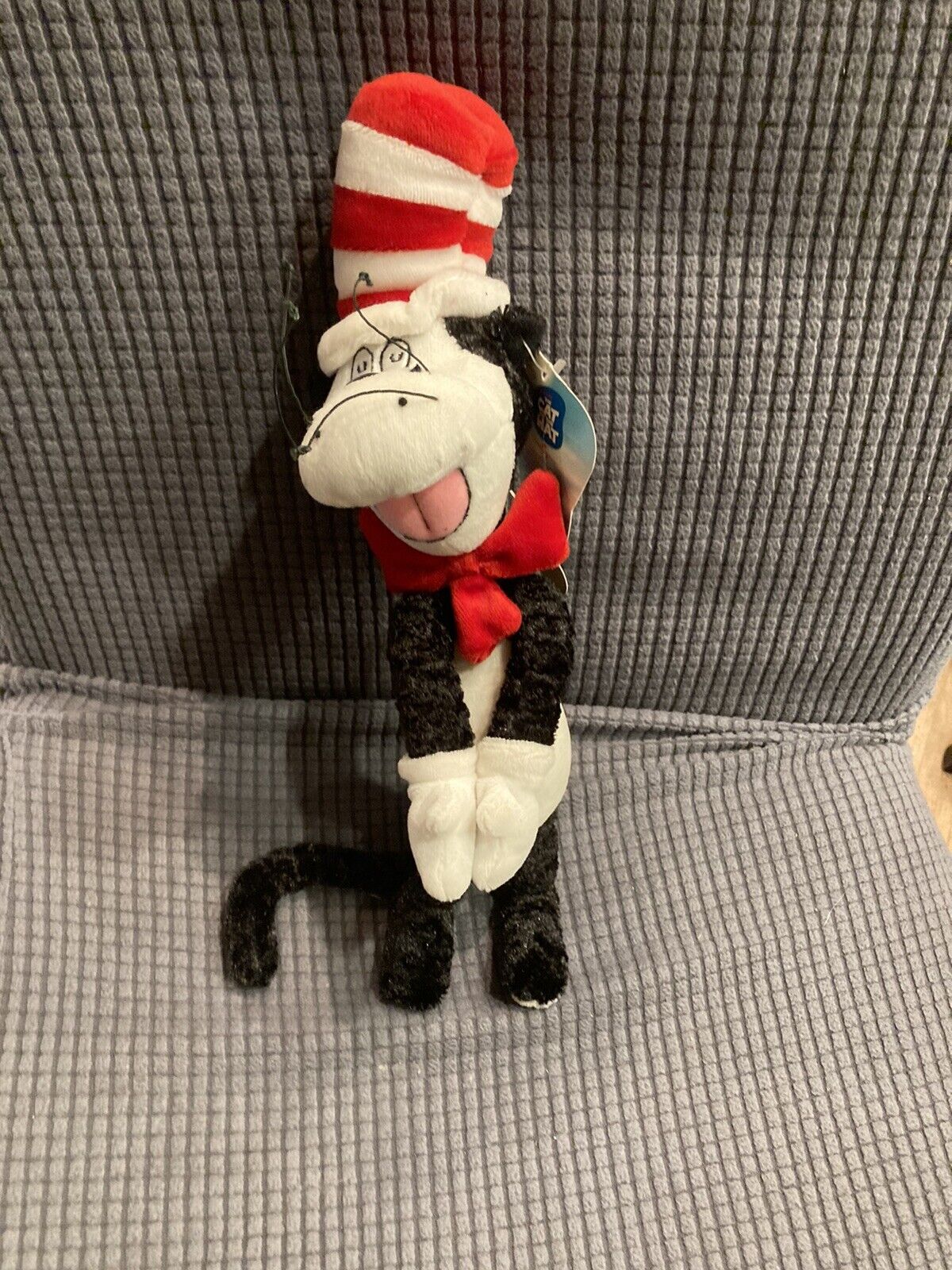 CAT IN THE HAT PLUSH STUFFED AnimalTOY- OFFICIAL MOVIE MERCHANDISE  11” NWT 2003