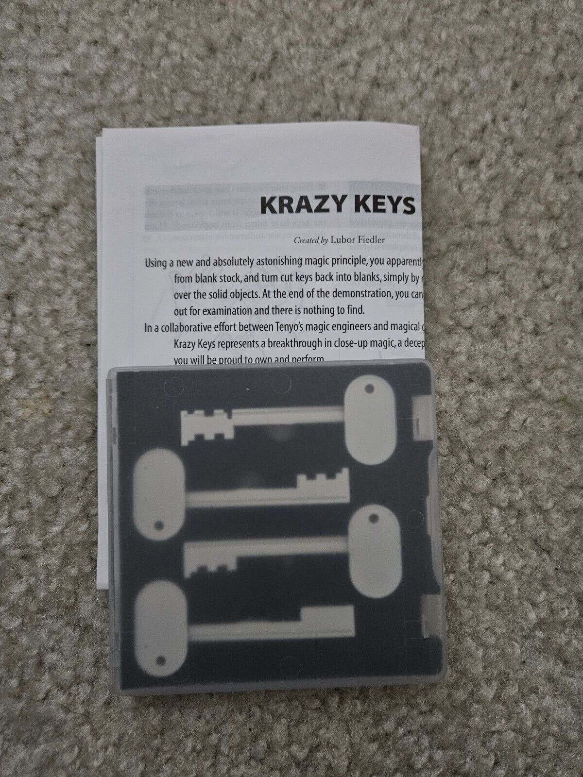 Tenyo Krazy Keys T-178 Magic Trick by Lubor Fiedler - RARE