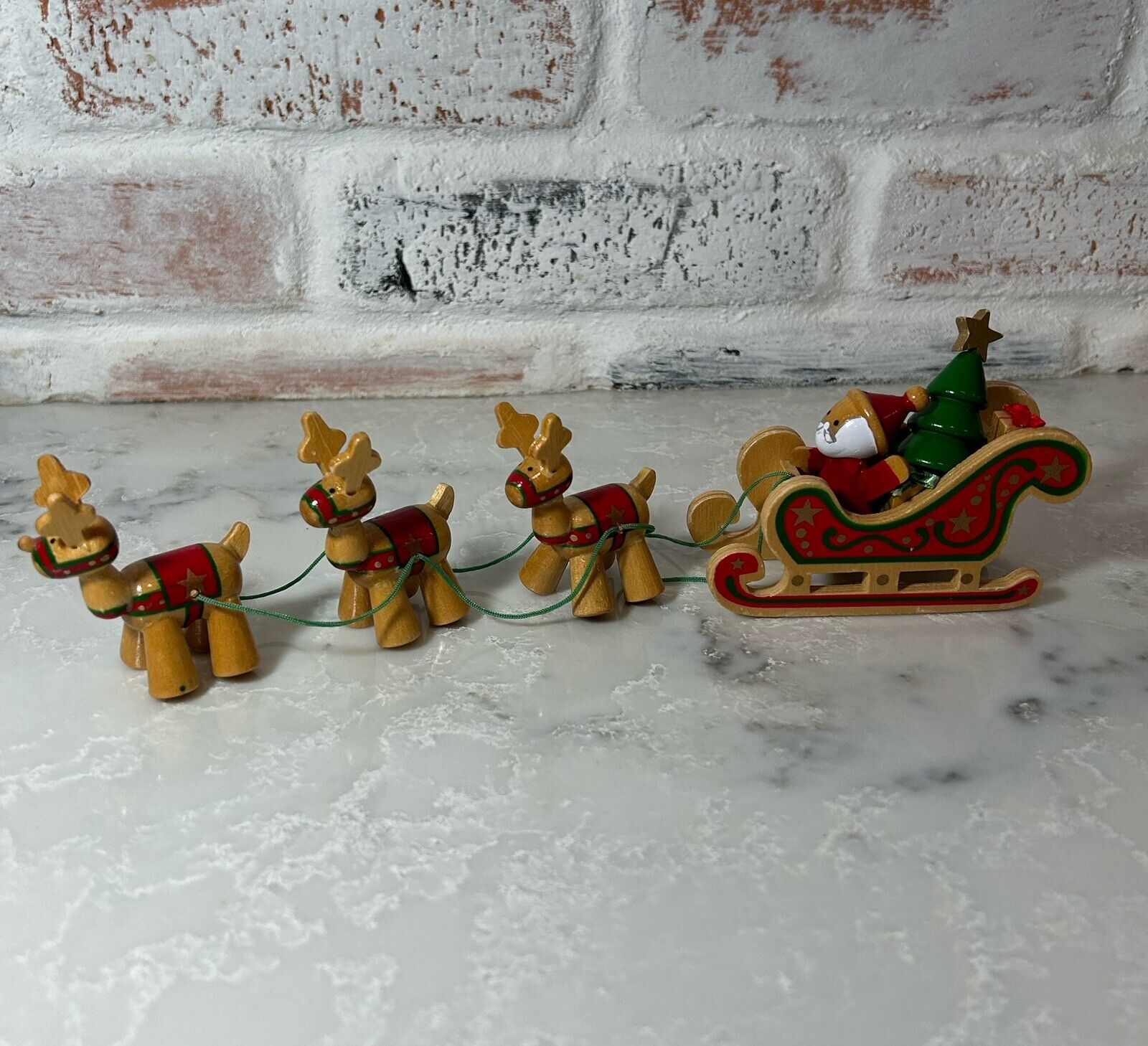 Dakin Wood Santa Claus Sleigh 3 Reindeer Figures Ornament Christmas 1984 Vintage
