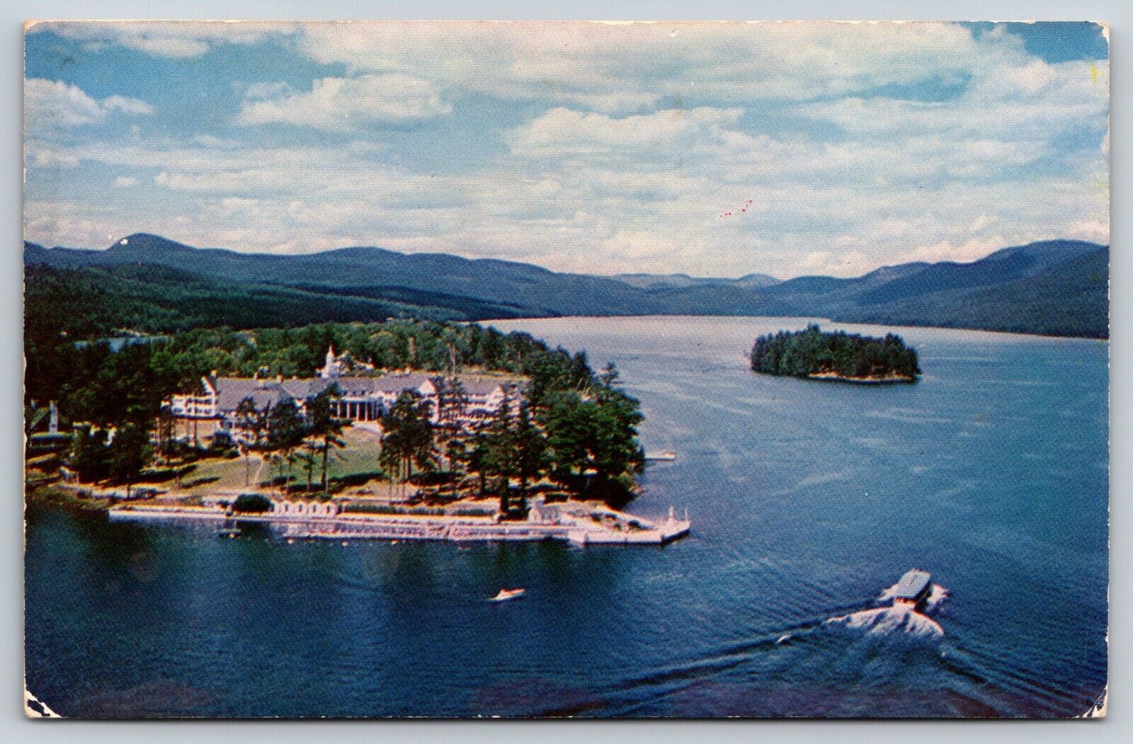 Vintage New York Chrome Postcard Lake George Sagamore Hotel,  Ticonderoga
