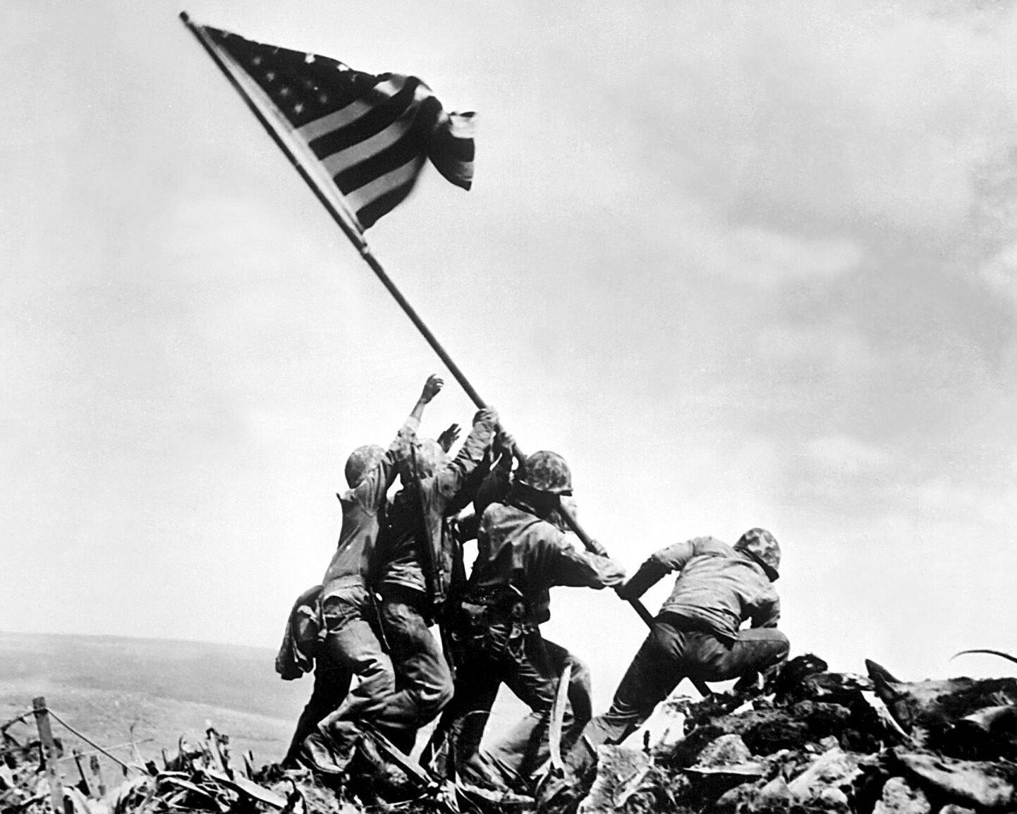 Iwo Jima Marines Raising American Flag World War 2 WWII 8 x 10 Photo Picture sp1