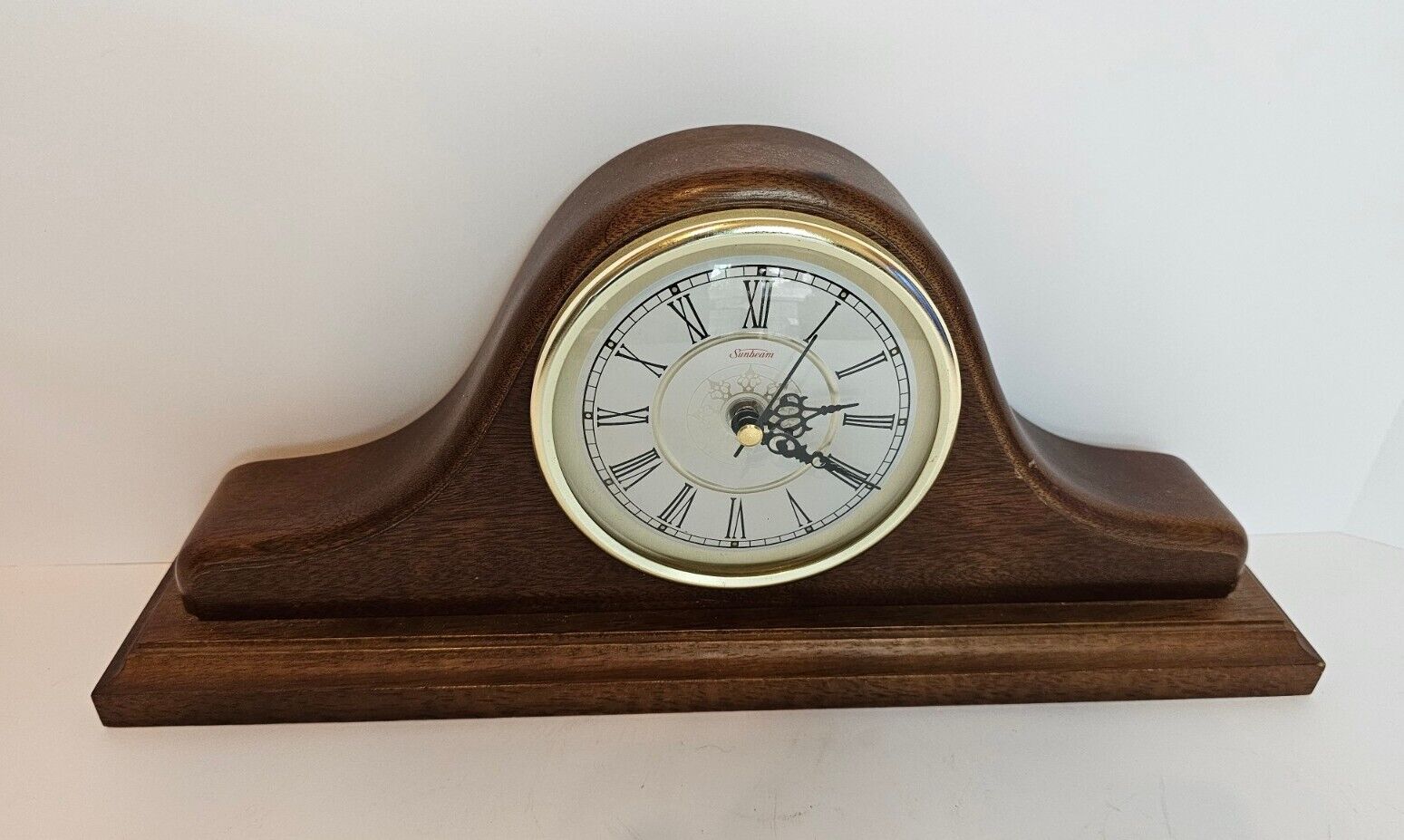 Vintage Sunbeam Tambour Style model 882-621 Mantel Clock