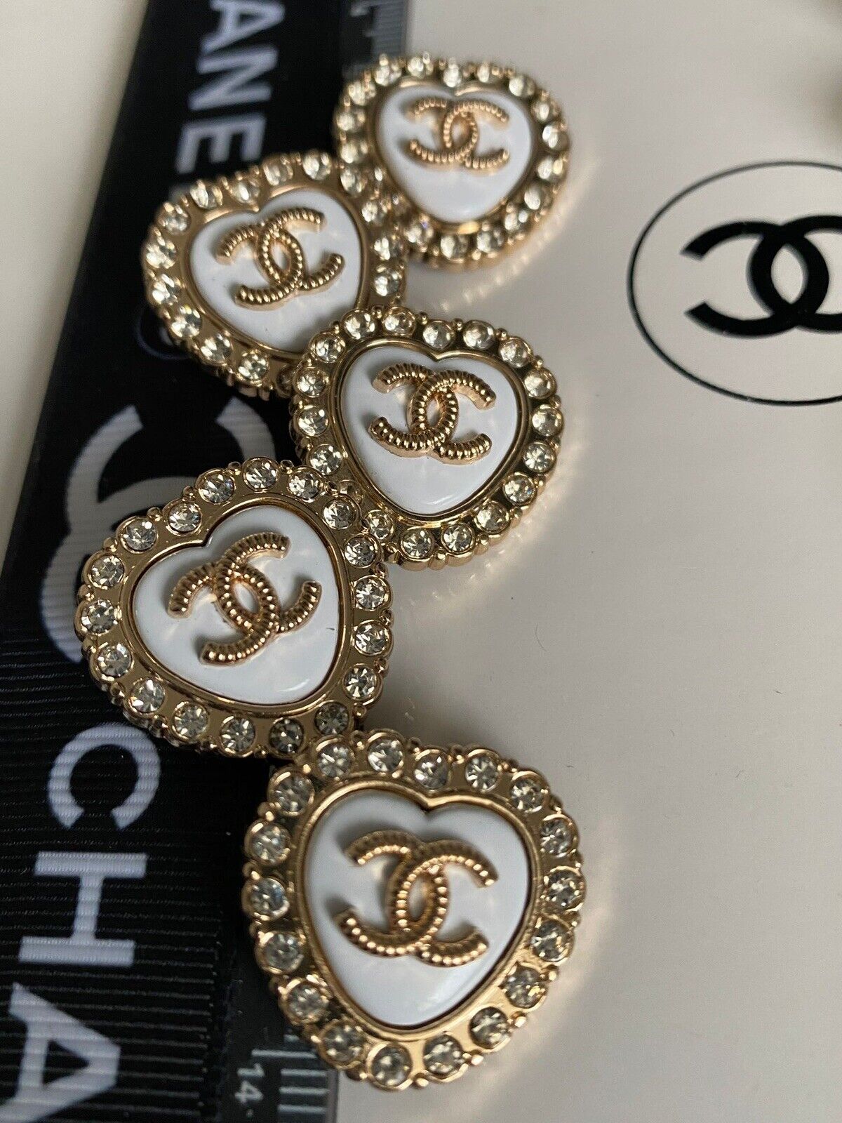 Set Lot of 5 Chanel CC Logo Stamped Button Buttons 22x22mm 0,87x0,87 Inch