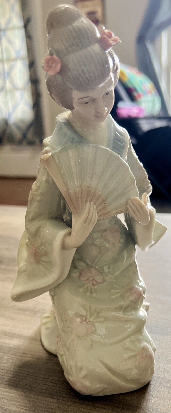 VTG KPM Porcelain Geisha Kneeling Figurine Fan Flowers & Floral Kimono 8.5\