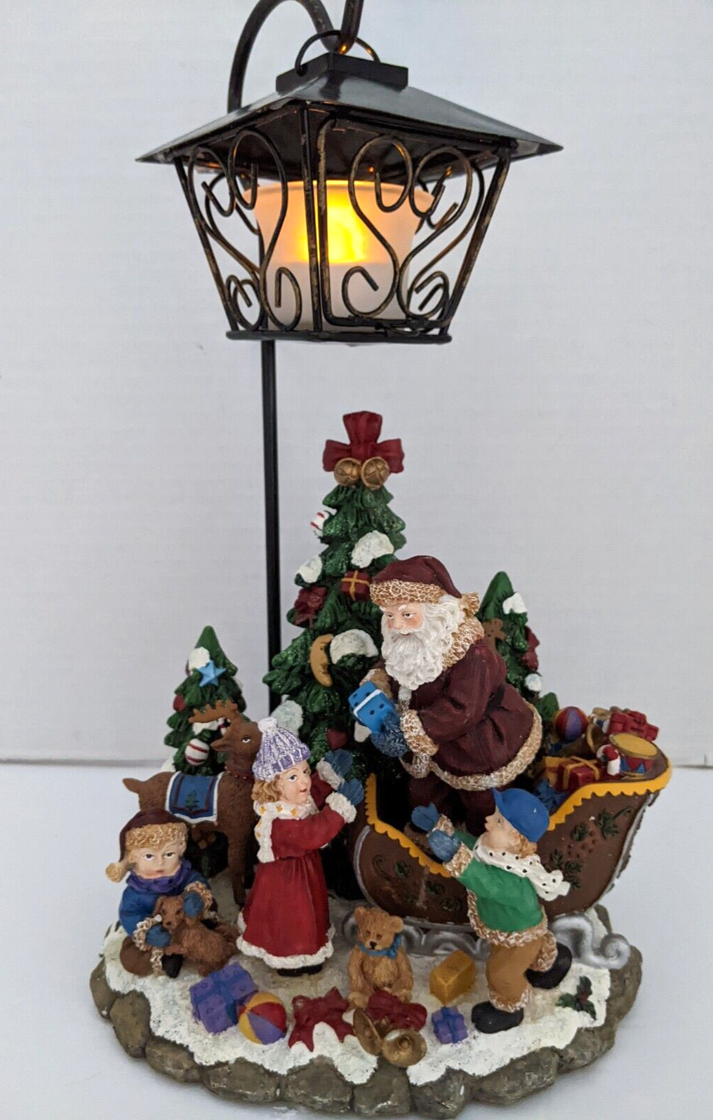 VTG Costco Christmas Candle Lamp Scene - Santa, Sleigh, Tree, Toys & Children