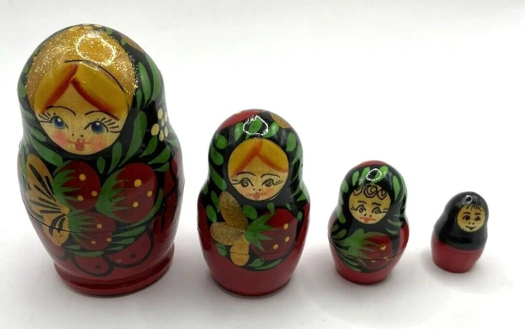 vintage Russian Matryoshka Nesting Dolls Strawberry-Blonde Babushka (Set of 4)
