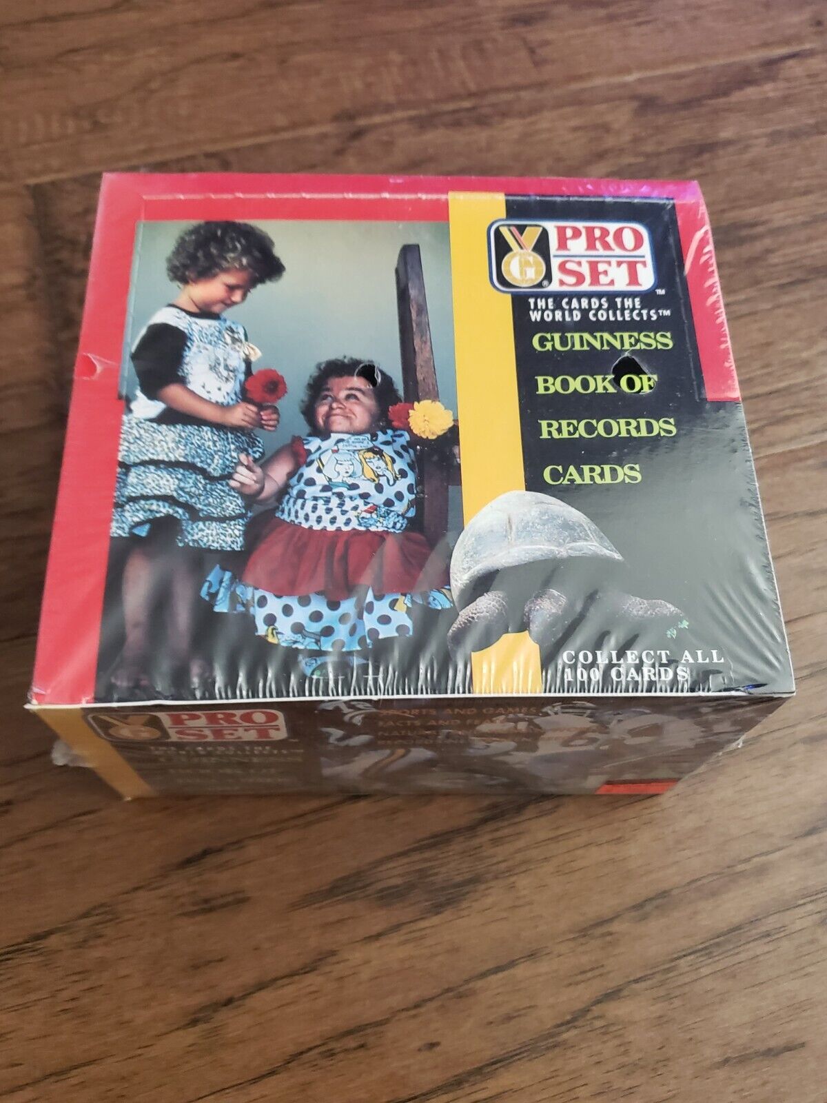 1992 PRO SET GUINNESS BOOK OF WORLD RECORDS 36-PACK FACTORY SEALED BOX