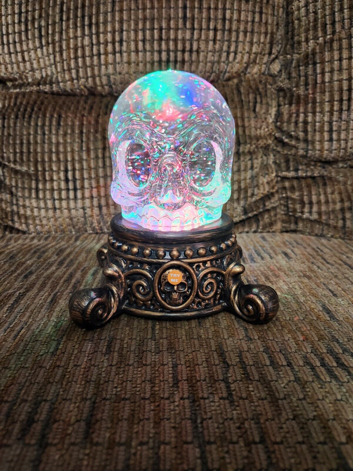Hyde And Eek Illuminated Skull Water Globe Glitter Halloween Decor Scary