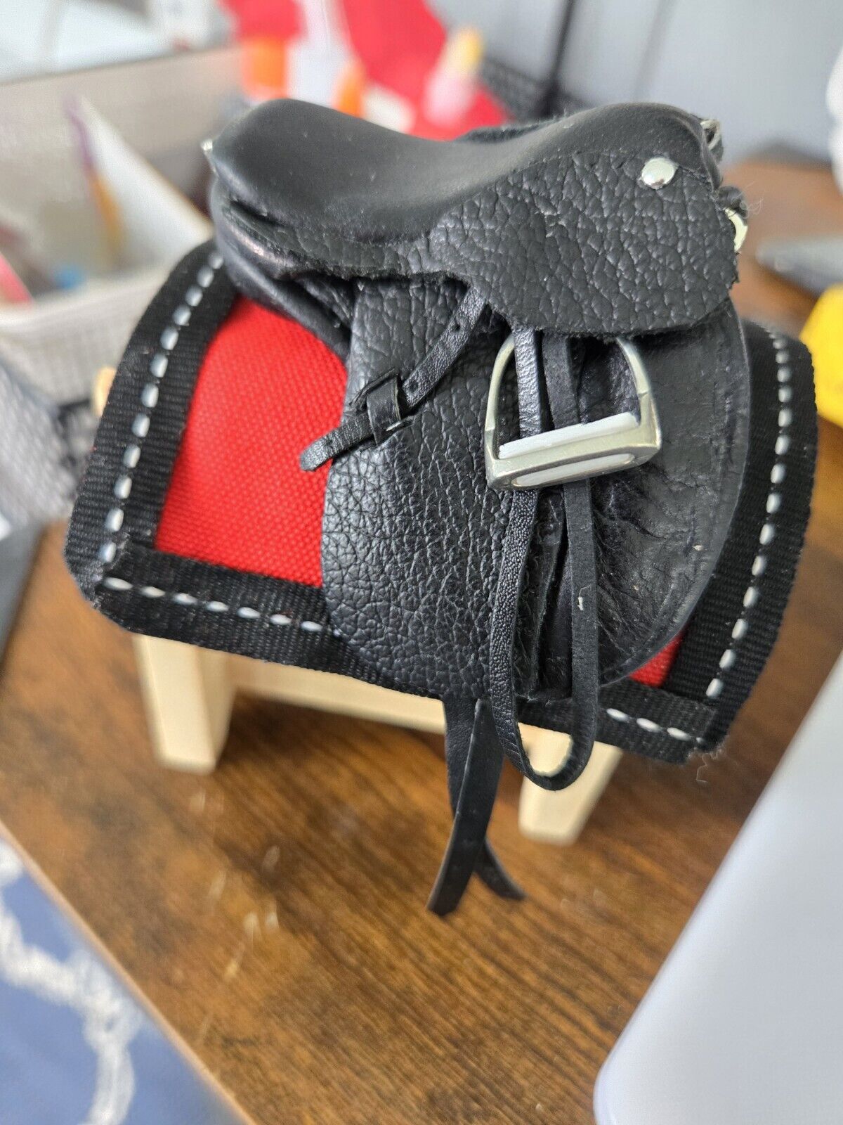 Traditional Scale Model  Dressage Saddle