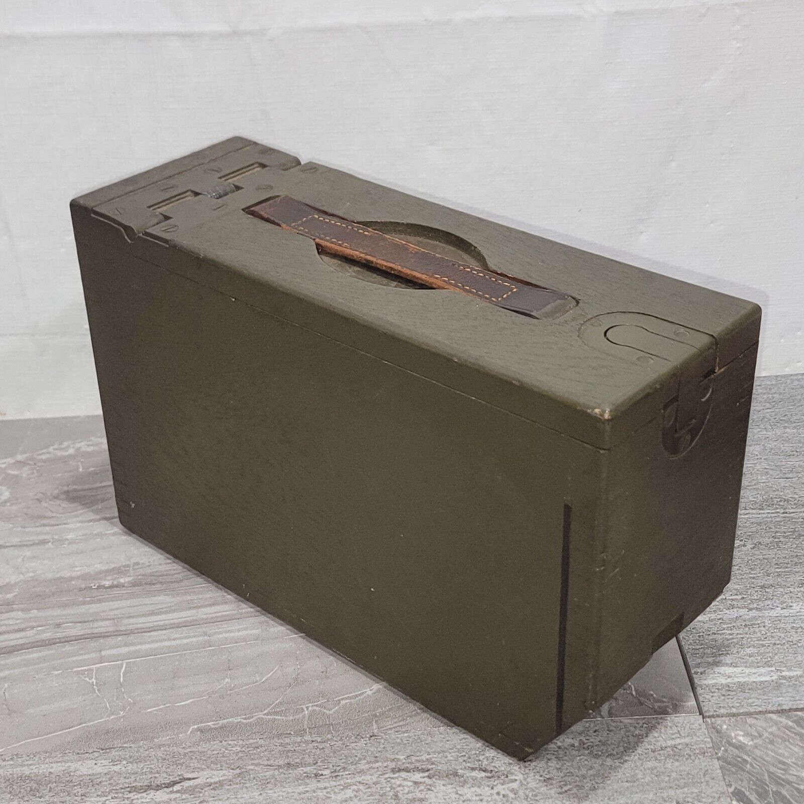 Original US Army WW1 WW2 Wood Ammo Box W/Lid 30 cal Leather Handle