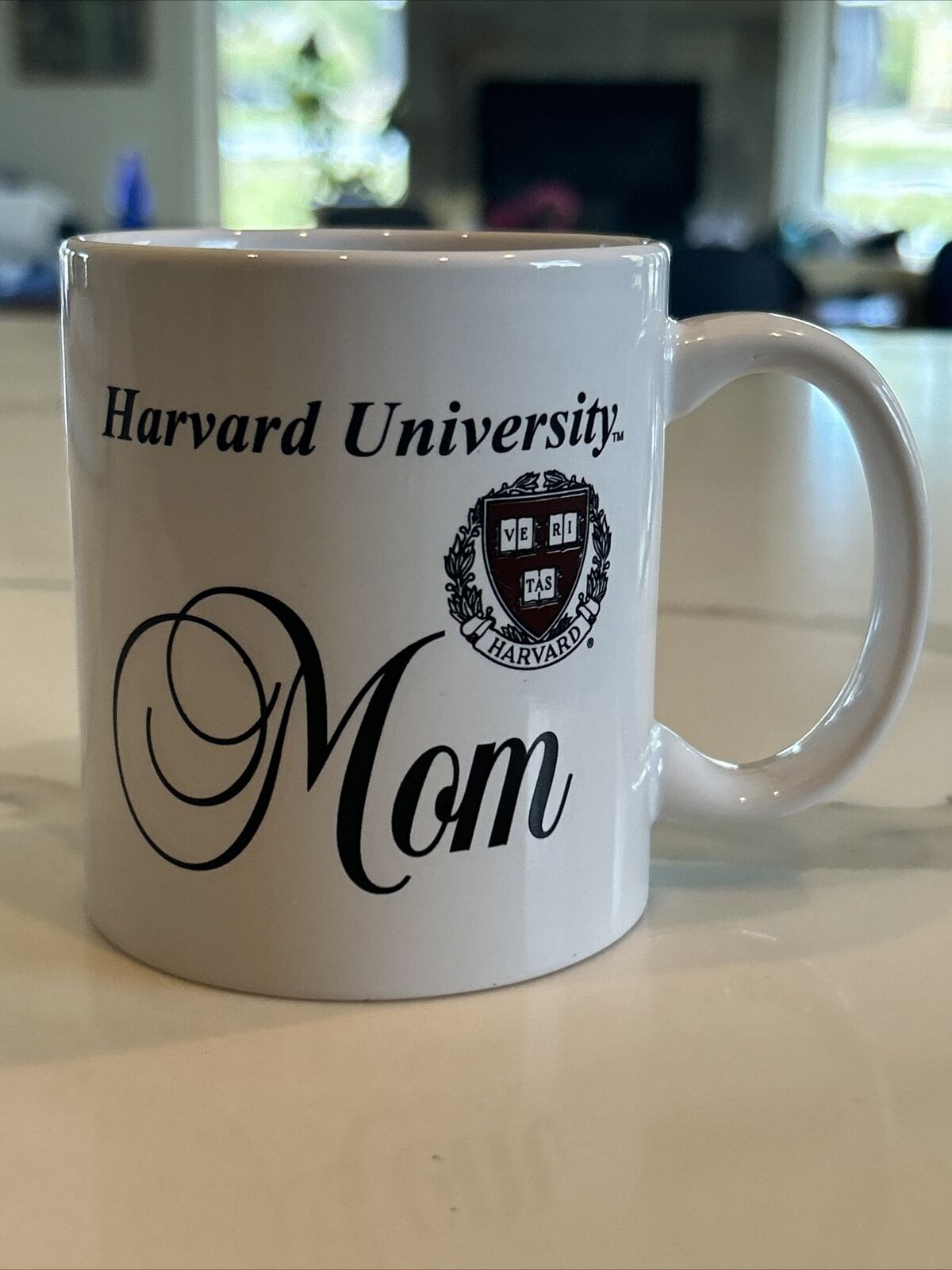 Harvard University MOM Mug Coffee Cup VERITAS Logo Ceramic GUC