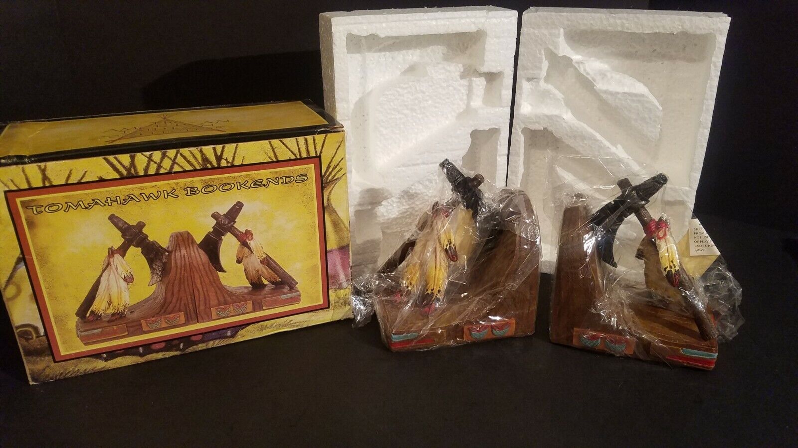 NEW IN BOX Tomahawk Book Ends 2003 By Trippie\'s Resin 6\