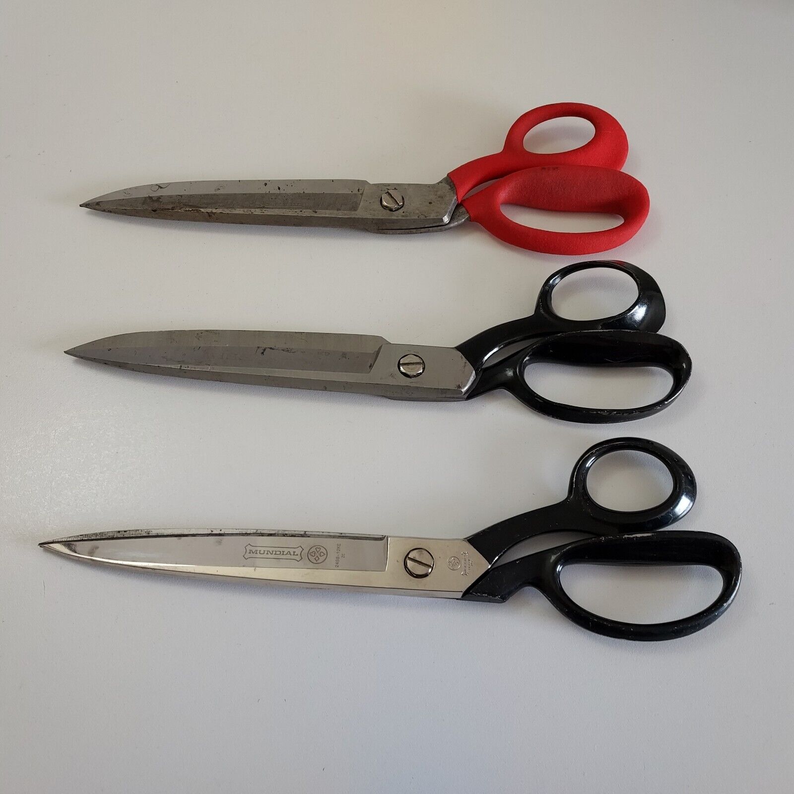 Lot Of 3 Vintage Scissors/Shears Wiss 22W & Mundial 2498-12KE ZC
