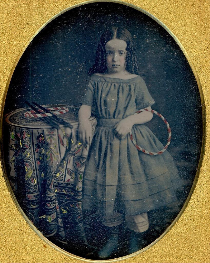 Antique 1840s TINTED DAGUERREOTYPE PHOTO 1/4 Plate VG \