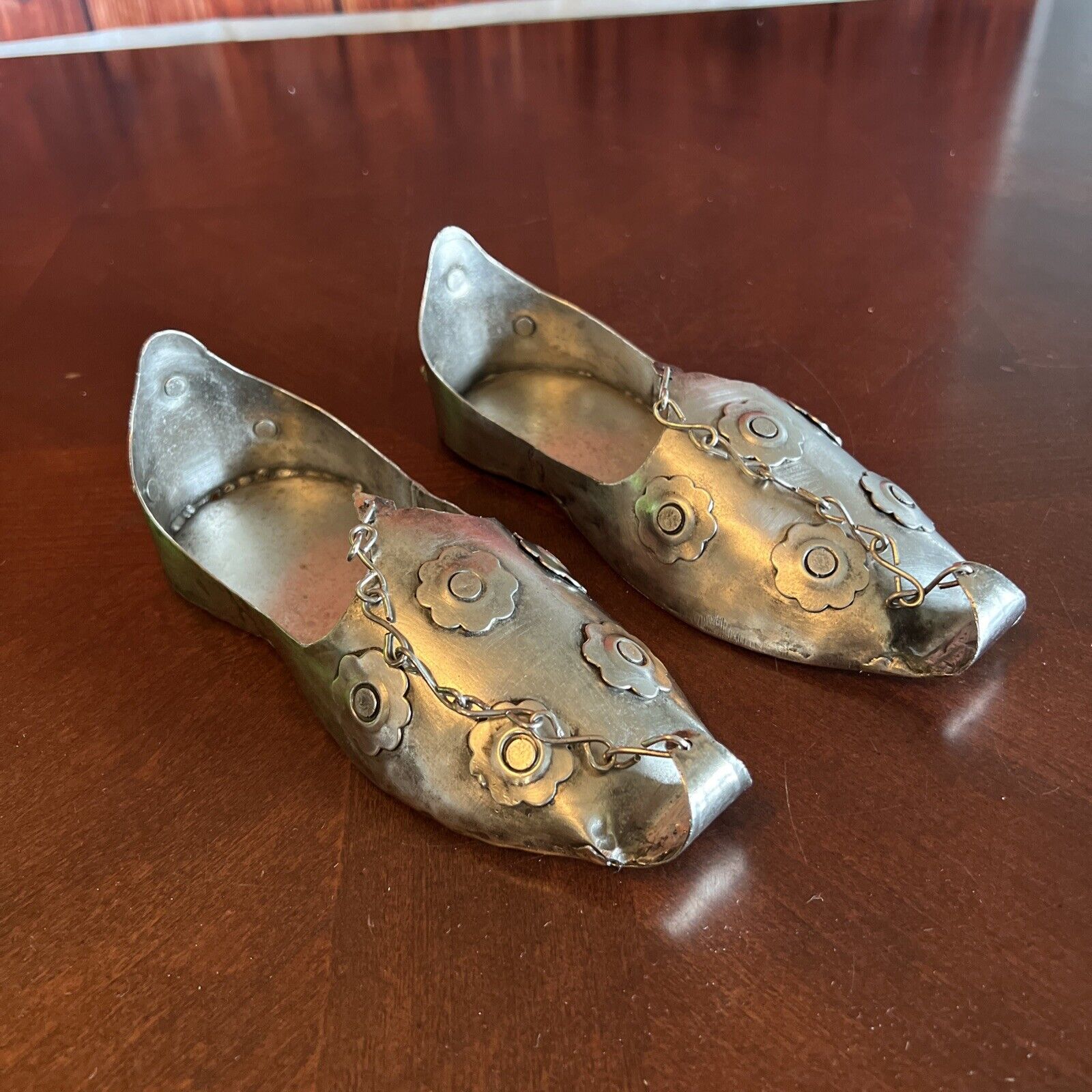 Pair Vintage Iron Handcrafted Unique Shoe Shape Fine Quality Decorative Model