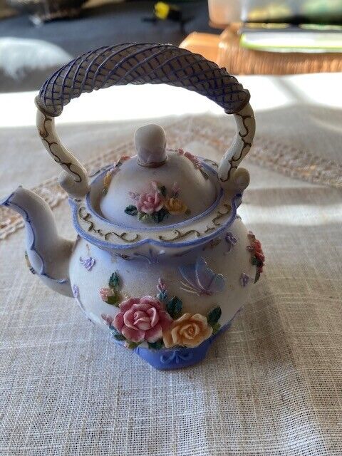 A. Richesco Corp Resin Hand painted Floral/Butterfly Lidded Teapot FA191