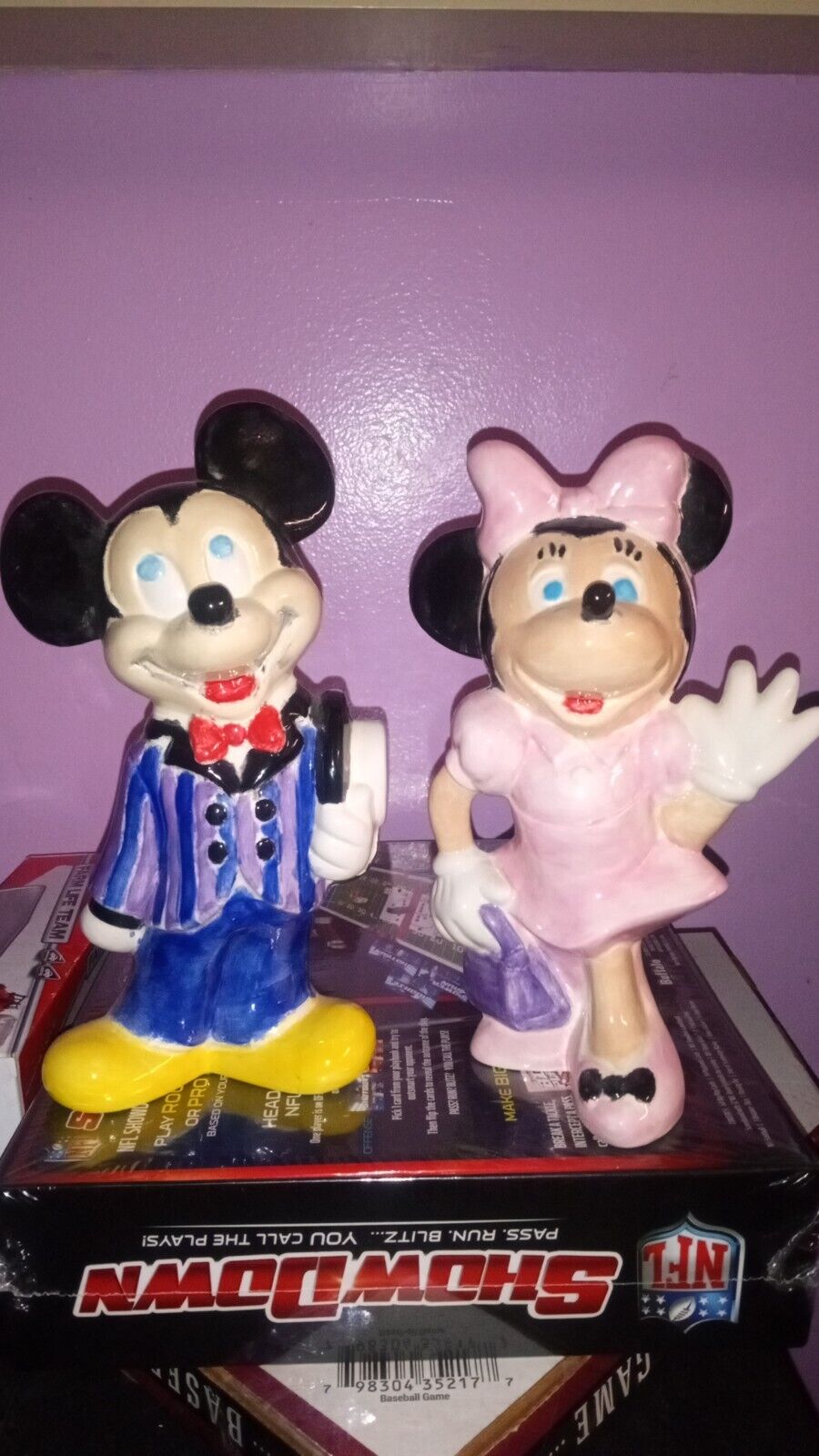 Pair of Vintage Walt Disney Mickey & Minnie Mouse Ceramic Figurines 7\