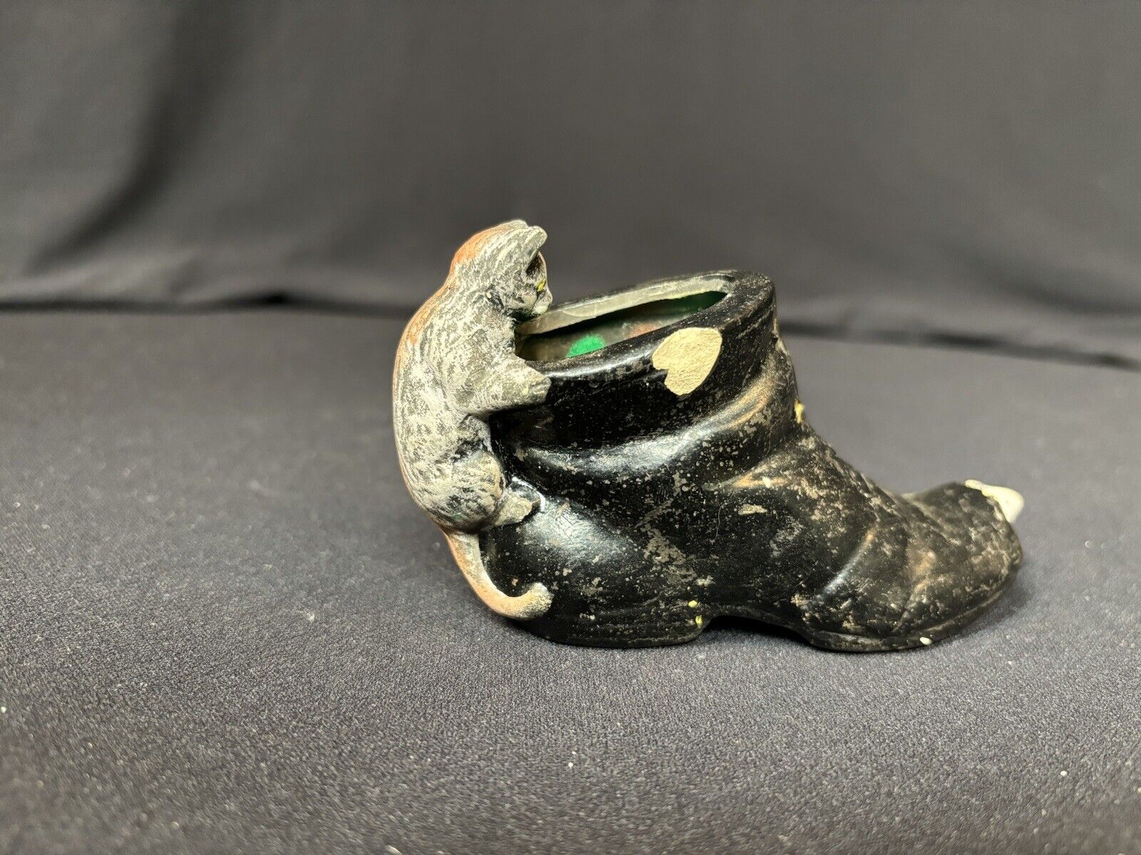 Vintage  “Puss In Boot” Ceramic Figurine with Cat and Mouse Black Shoe Lot#103