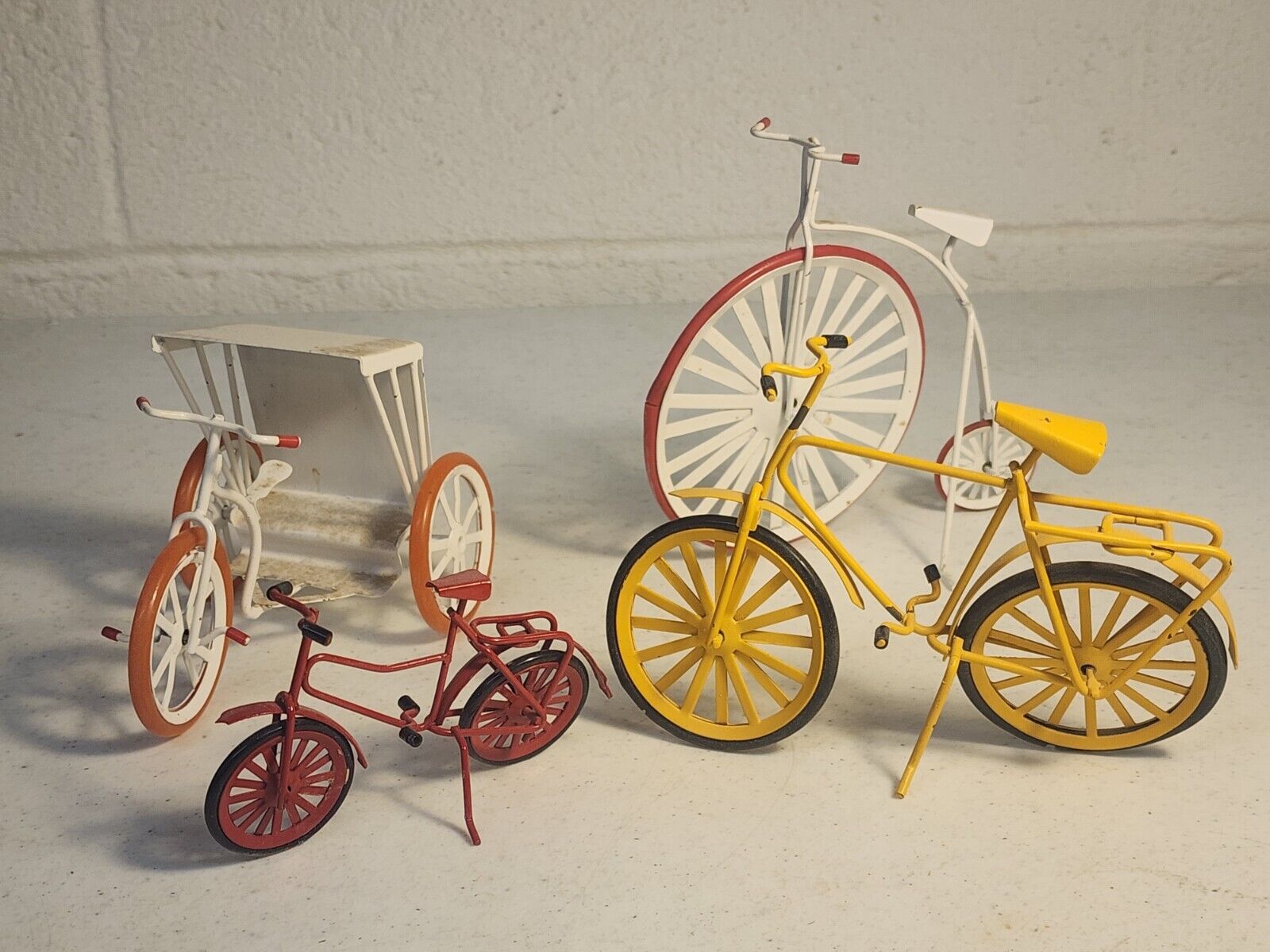 Vintage Miniature Metal Bicycle Decorations Lot
