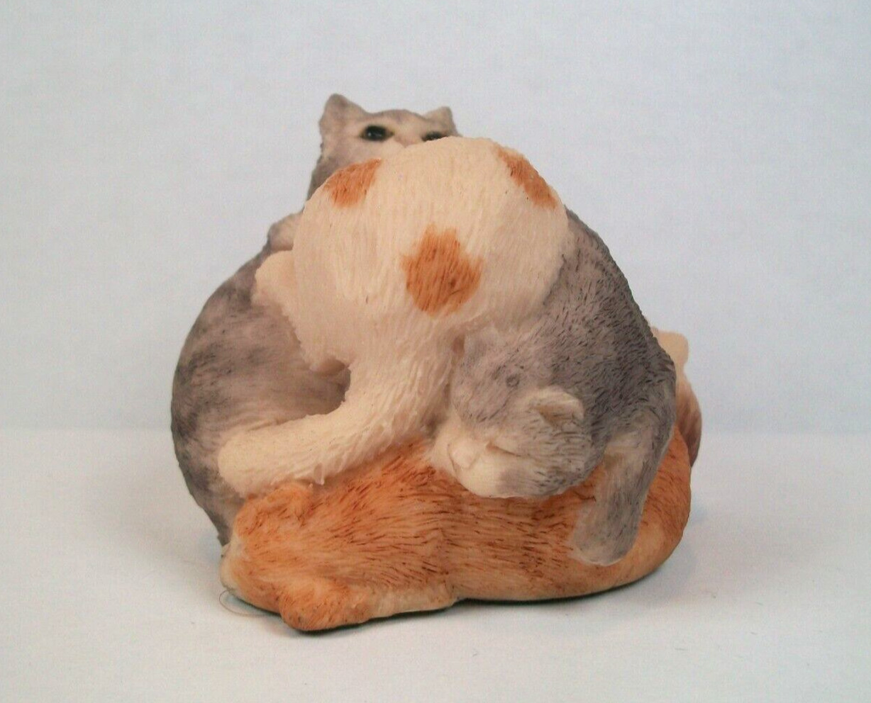 Vintage Cutland ~ Cat Pile Up ~ Figurine ~ 2\