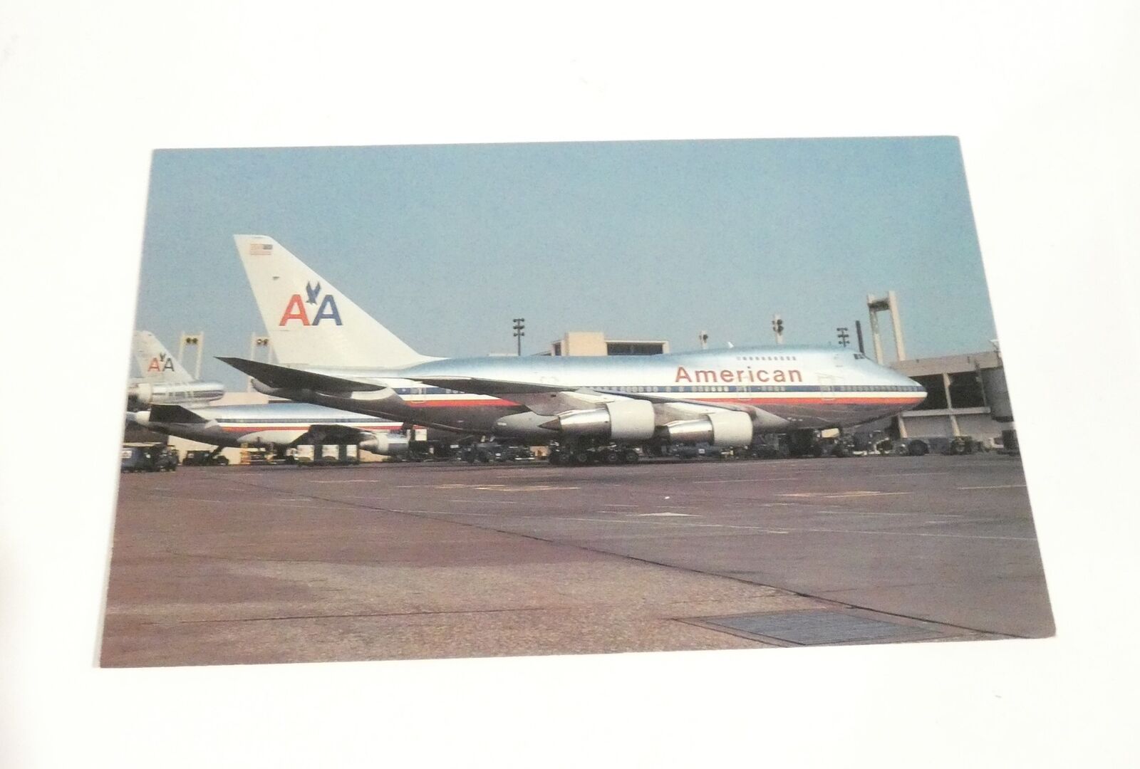 VINTAGE AMERICAN AIRLINES BOEING 747 LUXURY LINER Post Card Late 80\'s