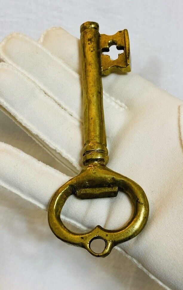Heavy Solid Brass Ornate Skeleton Key Bottle Opener ~Vintage 4.75” Length