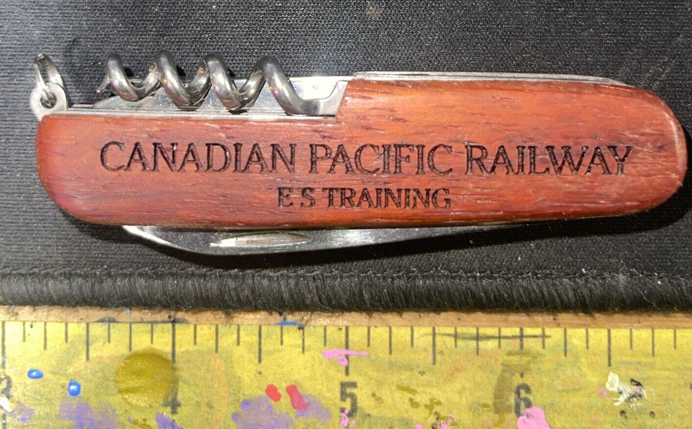 Vintage Rare Canadian Pacific Railway Wood Handle Utility Knife