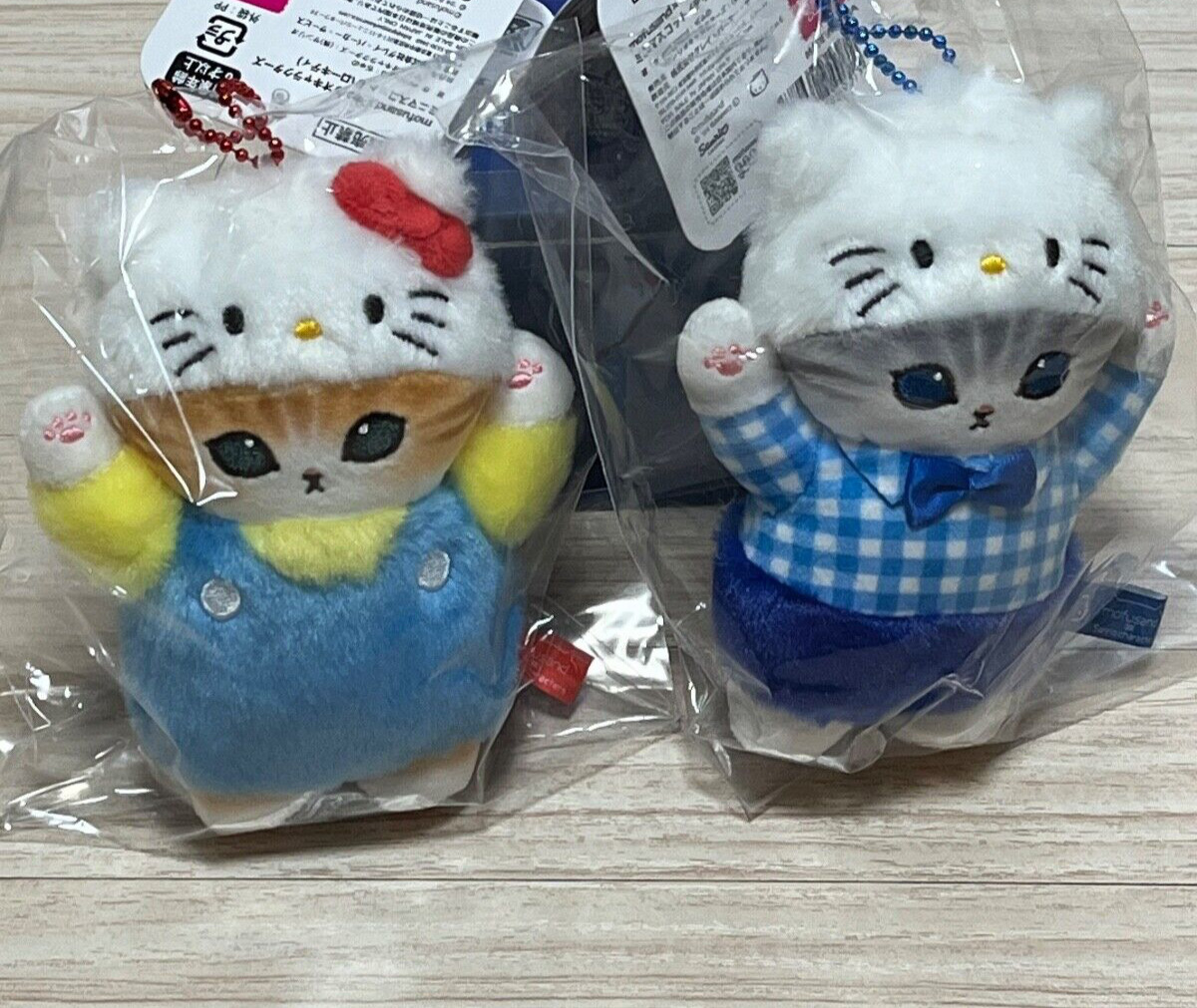 mofusand x Sanrio Characters Hello Kitty & Dear Daniel Mini Mascot set Japan
