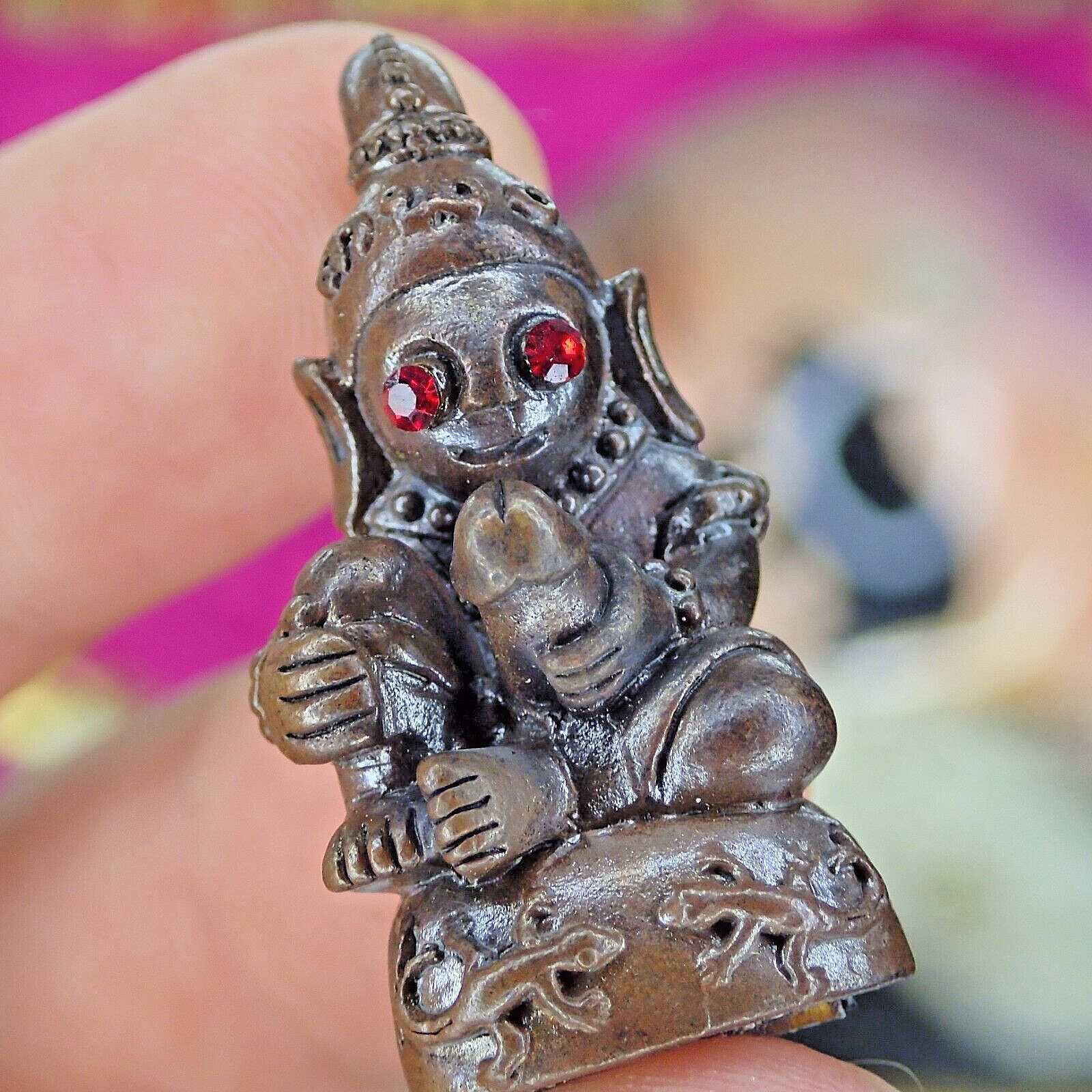 Phra Ngang statue / Holy Thai amulet / Paladkik Gambling Love Charm Blessed
