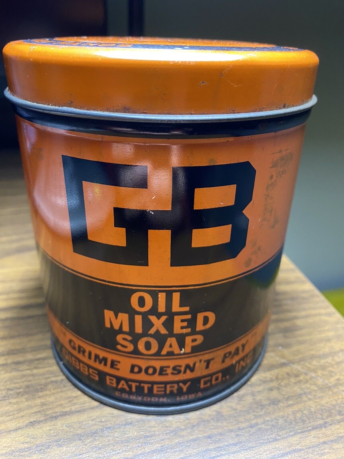 Vintage GB Oil Mixed Soap Metal 2lb Can “Grime Doesn’t Pay” Gibbs Battery Co
