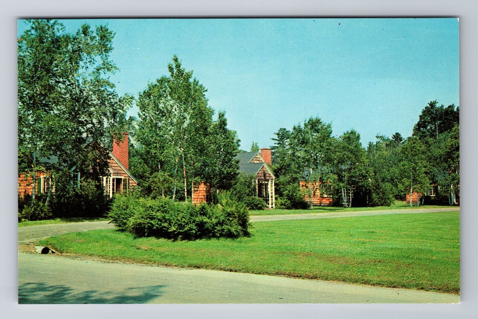 Lakewood ME-Maine, Guest Cottages, Antique Vintage Souvenir Postcard