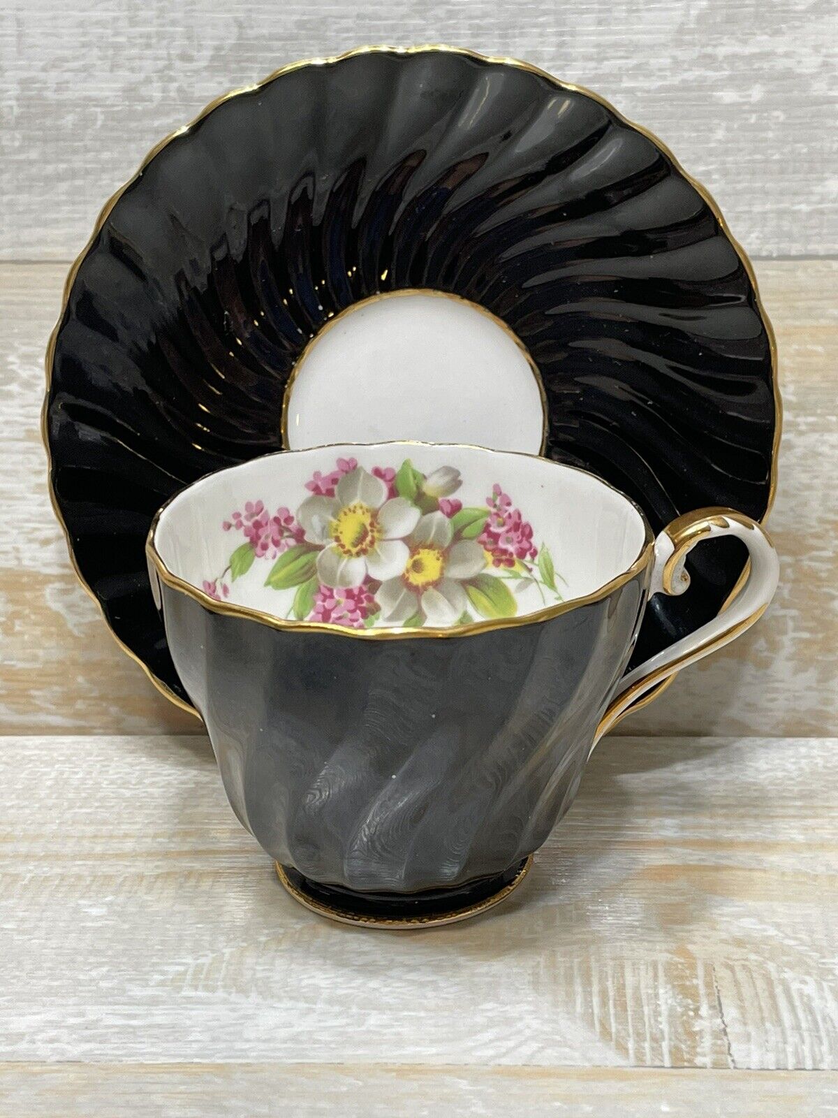 AYNSLEY Fine Bone China Tea Cup & Saucer BLACK Apple Blossom? Floral England EUC