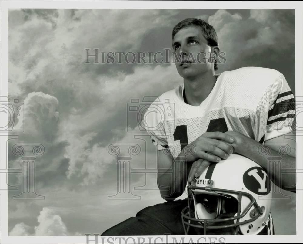 1990 Press Photo Ty Detmer, Brigham Young Quarterback, Football Player