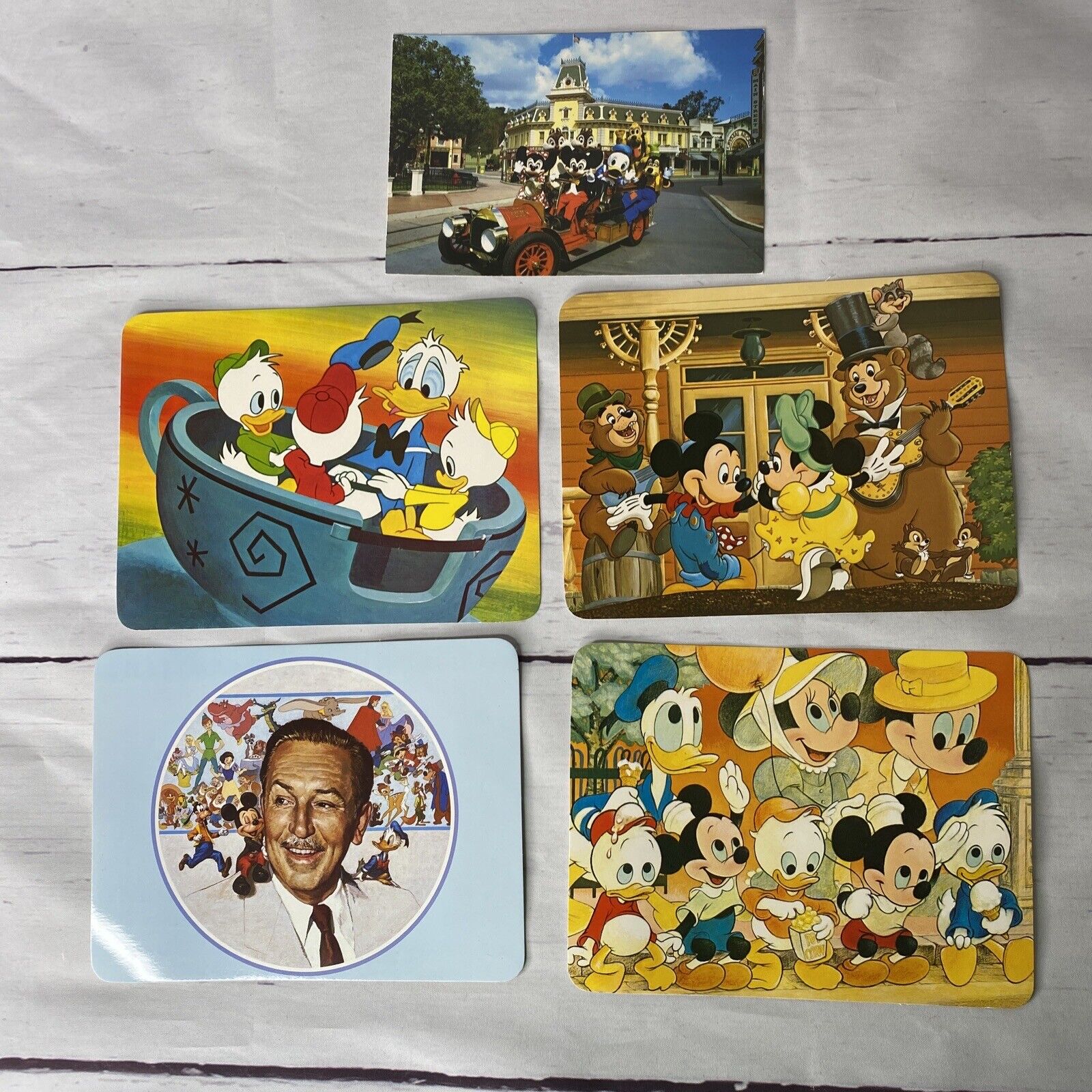 5 Vintage Disneyland Post Cards 1970\'s Mickey Donald Parade Walt  6.5” x 5”
