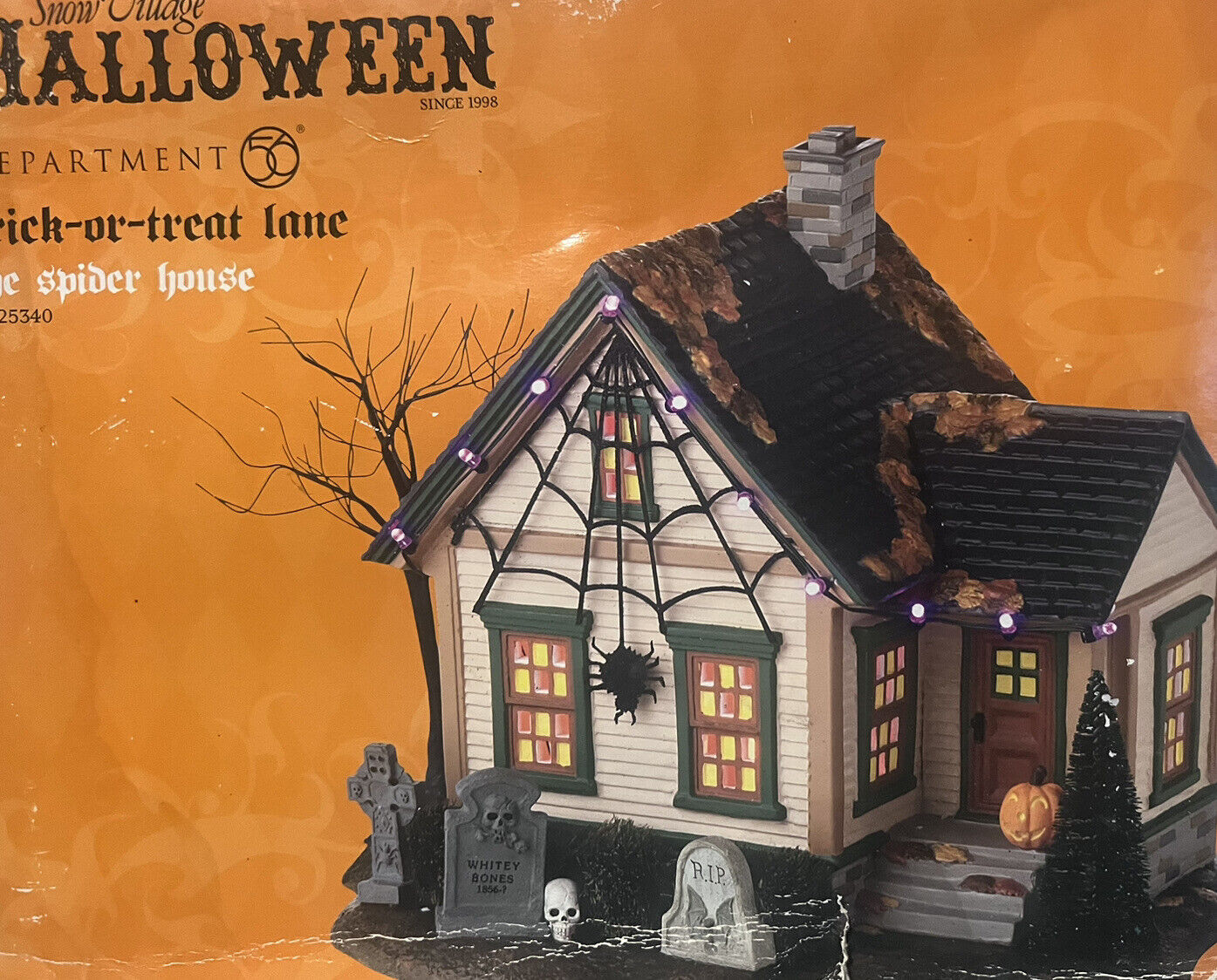 Halloween trick or treat lane spider house Great Condition