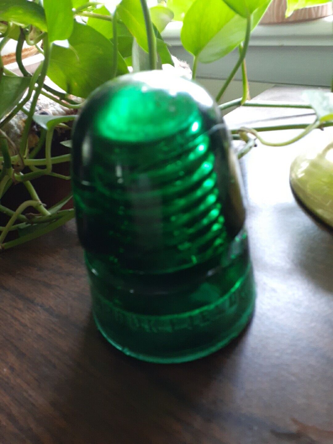Vintage Brookfield Glass Insulator CD 152 Aqua Green/Blue Hoopskirt