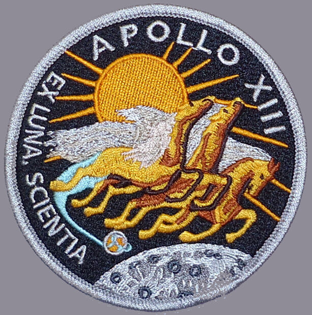 Apollo 13 XIII EX LUNA SCIENTIA Crew Patch Hook Fastener PATCH 