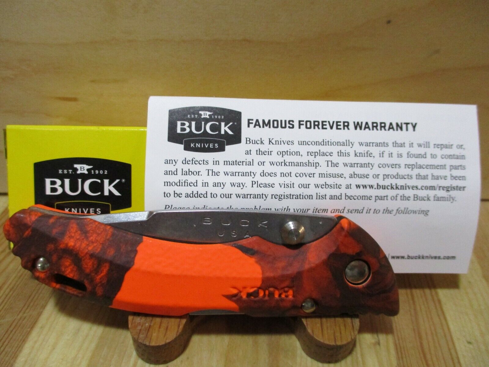 New Buck USA Bantam Mossy Oak Blaze Camo 284 Folding Pocket Knife - 3893