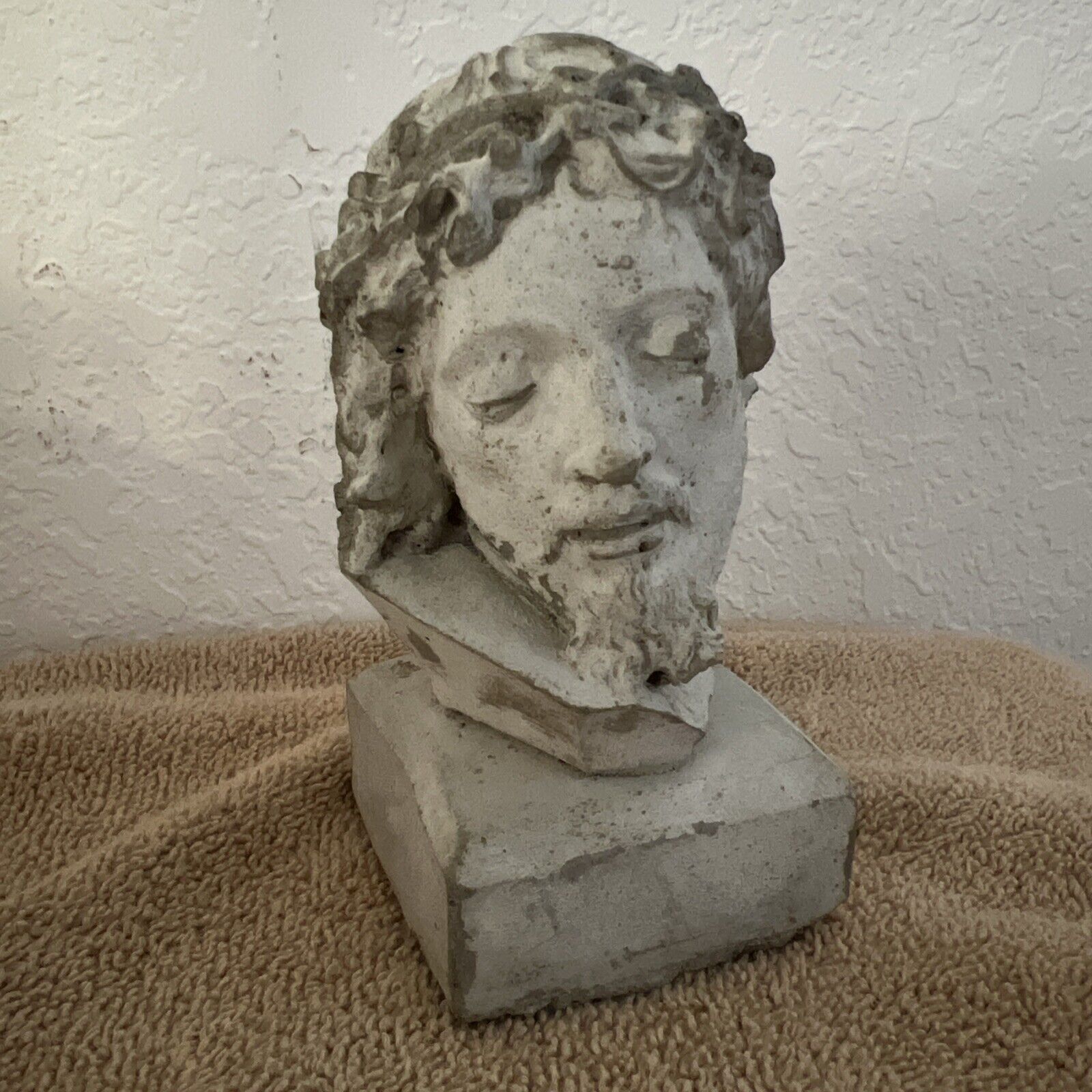 Vintage Head Of Jesus Statue Cement Plaster 