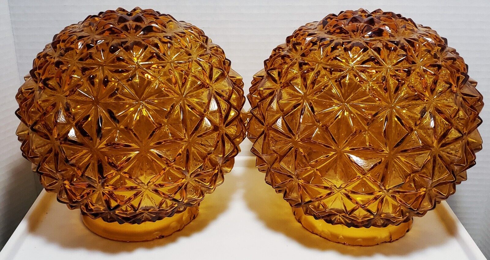 Pair Of Diamond Cut Glass Lamp Globes Amber Shade Pendant Lamp 7\