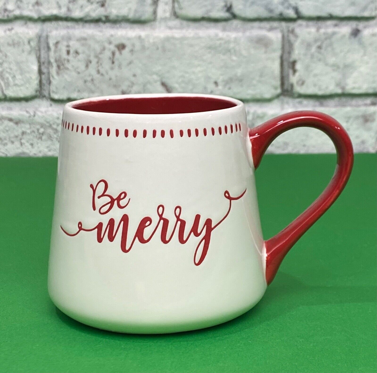 Winter Wonder Lane Be Merry 12 oz Ceramic Mug Holiday Coffee Cup