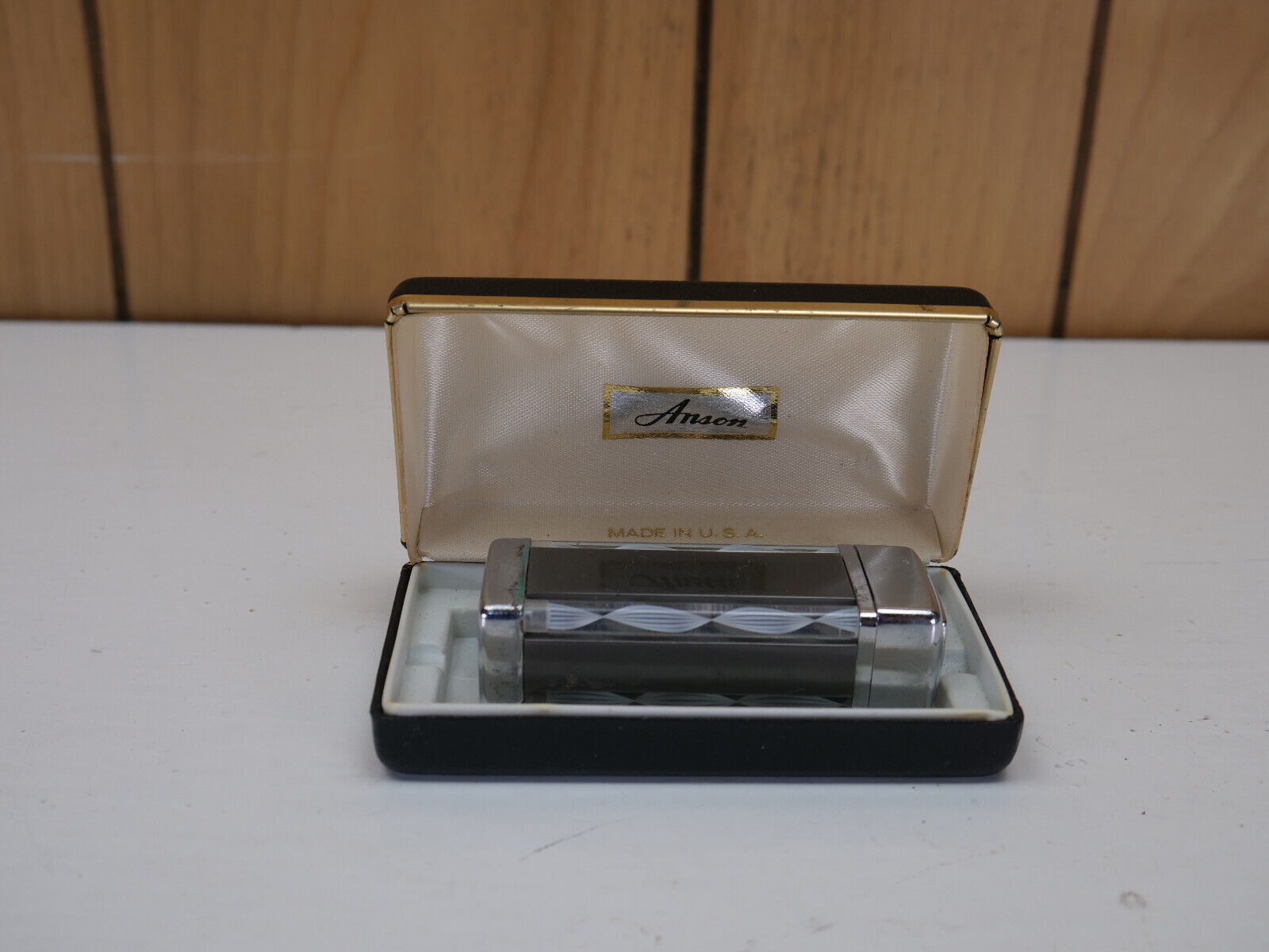 Vintage Anson Lighter With Case