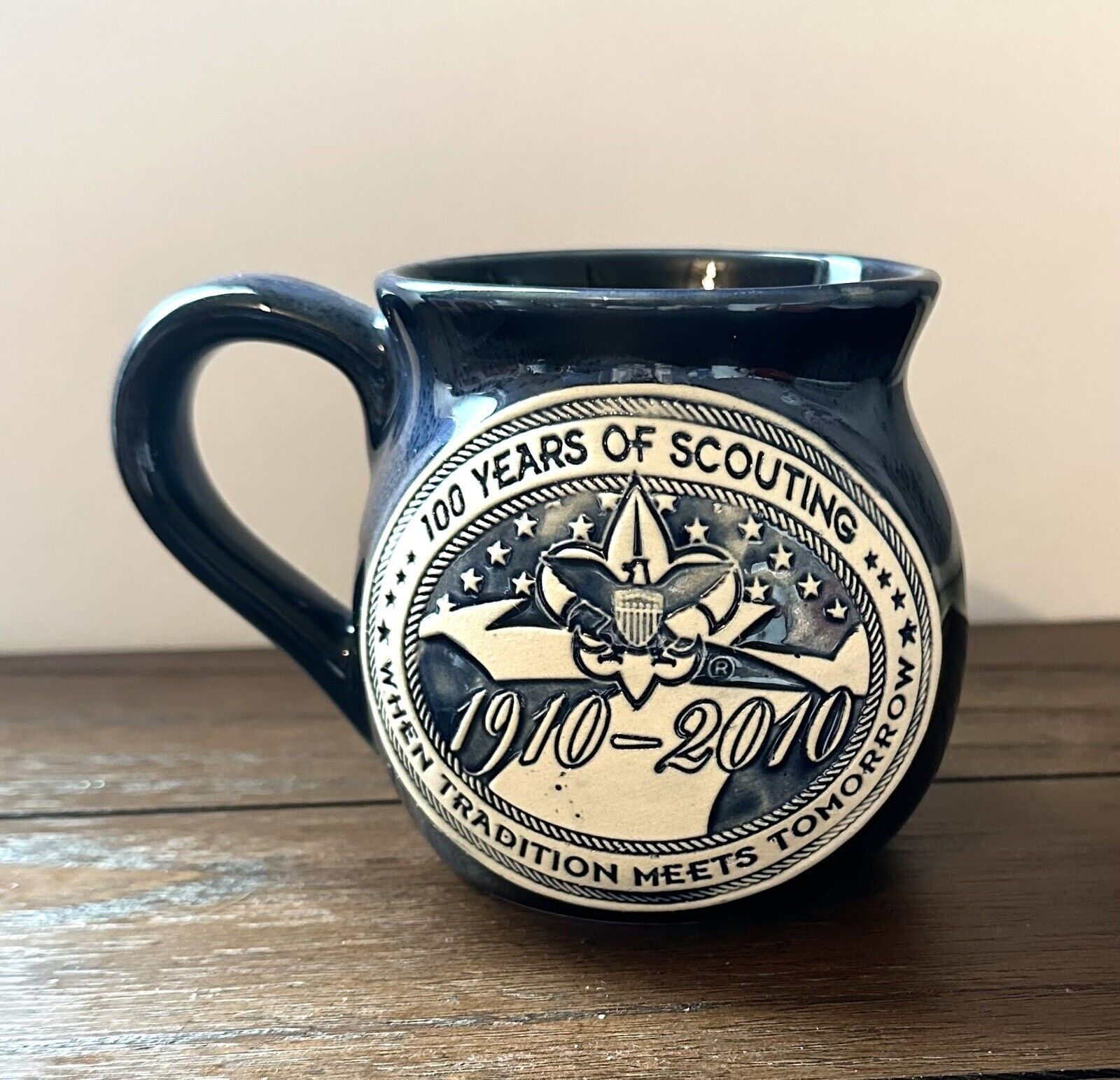 2010 BOY SCOUTS OF AMERICA - 100 Years of Scouting - Navy Blue Pottery MUG