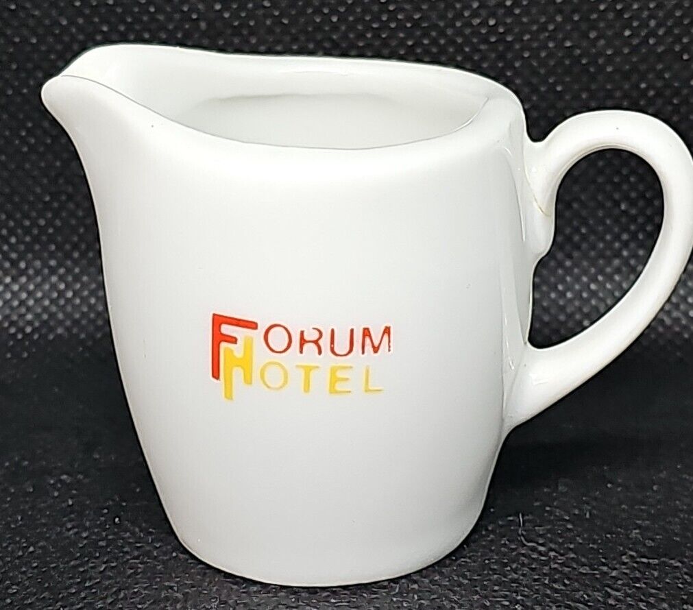 Vintage Forum Hotel Creamer Warsaw Poland