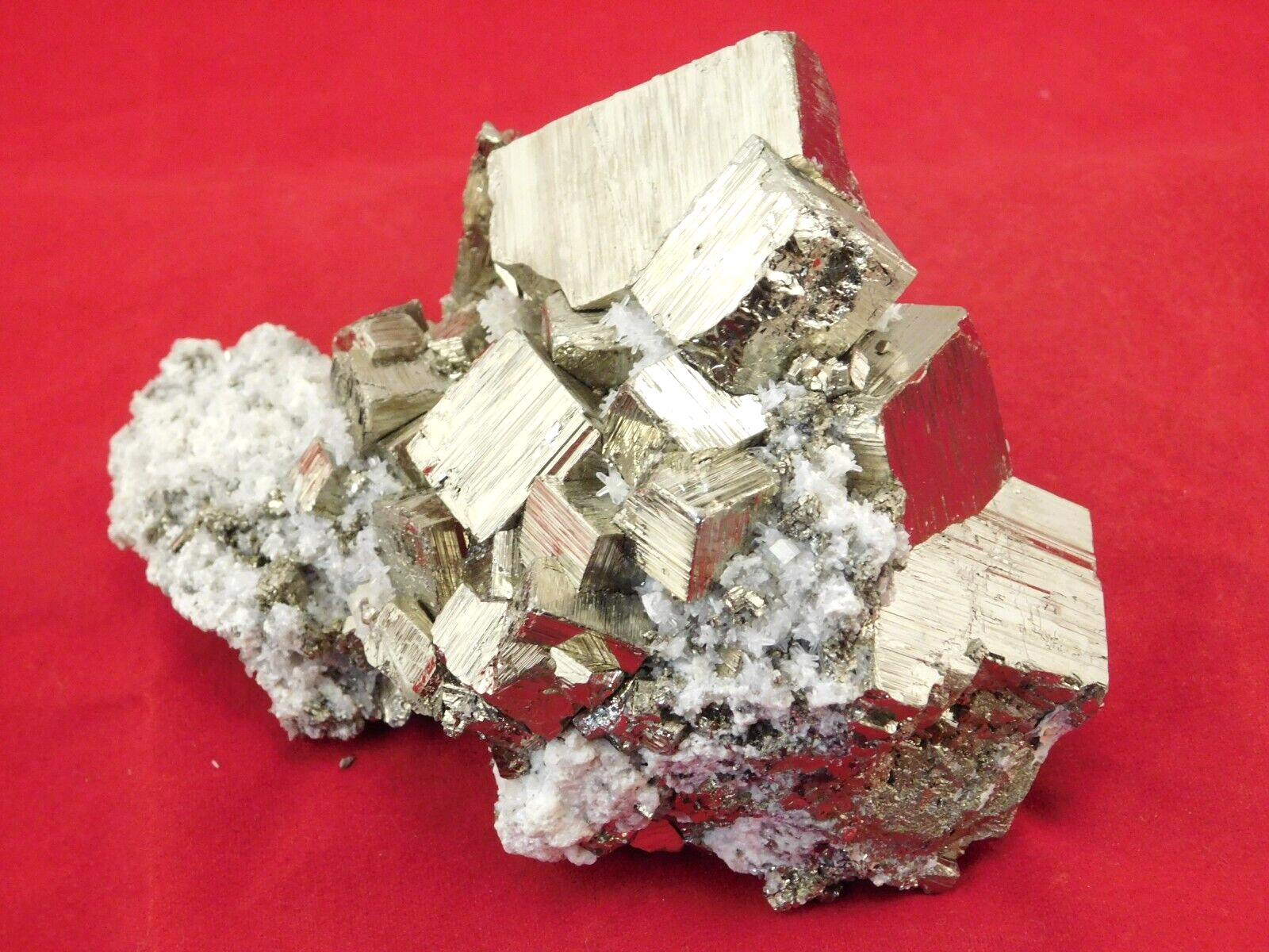 Big PYRITE AAA Crystal CUBE Cluster with Druzy Quartz Crystals Peru 569gr
