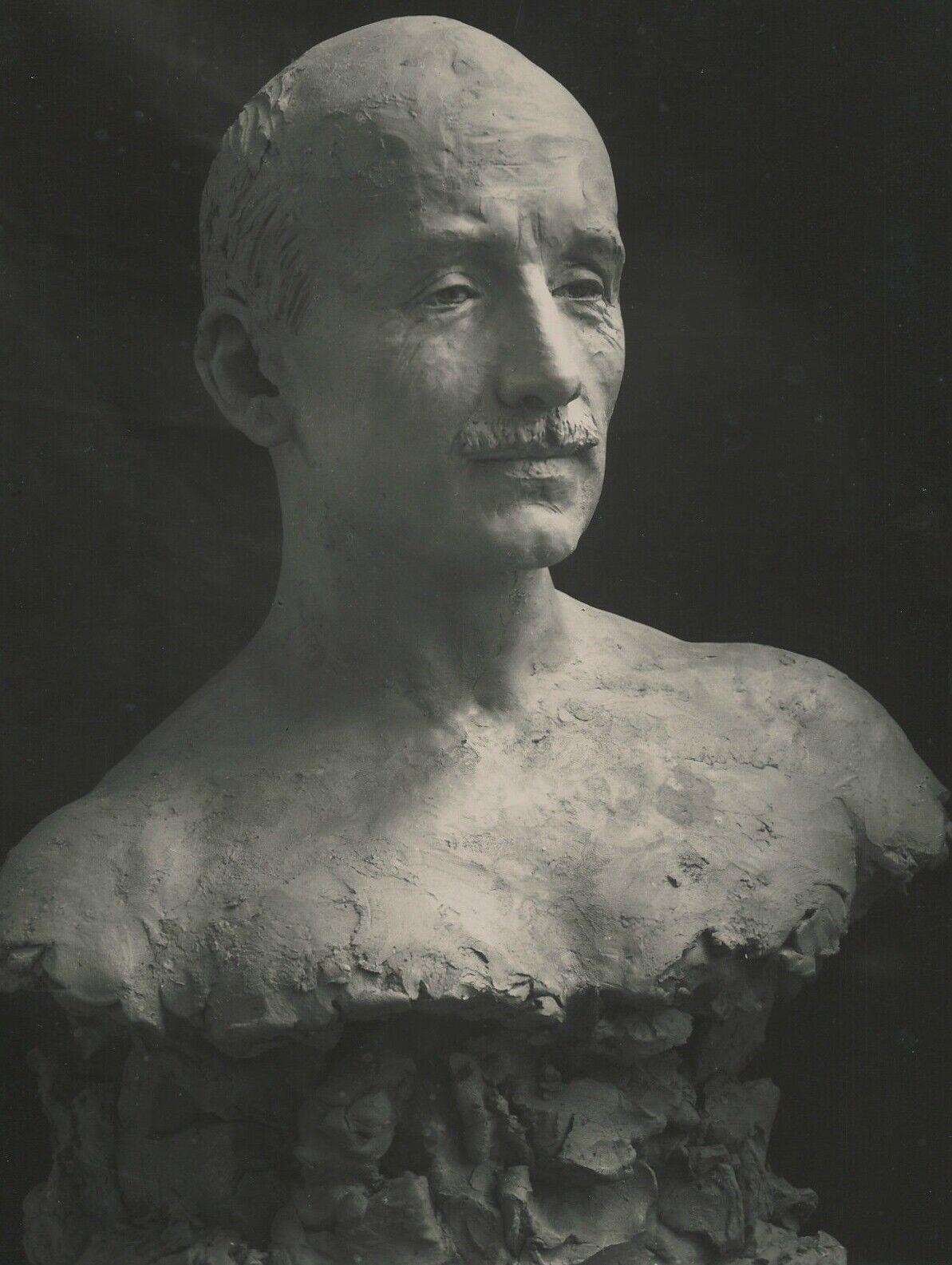 François Kollar, Thierry de Martel, pioneer of neurosurgery (1875-1940) 