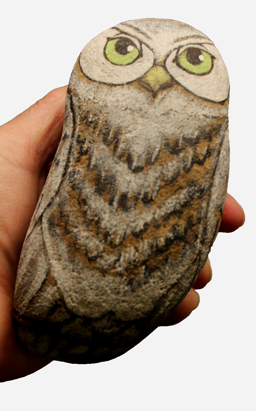 Beautiful Vtg Original Hand Painted Owl on Stone Rock - 5.5\